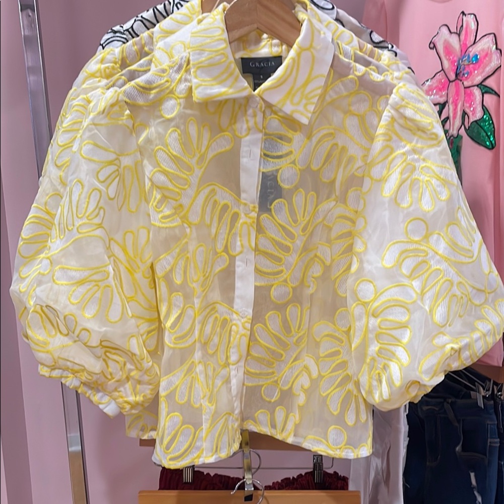 Gracia Yellow‎ Embroidered Women's Top